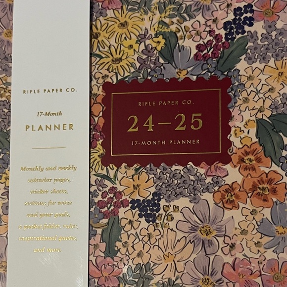 Rifle Paper 2024 -2025 Planner NWT - Picture 2 of 3